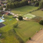 Drohnenansicht im Sommer 2025